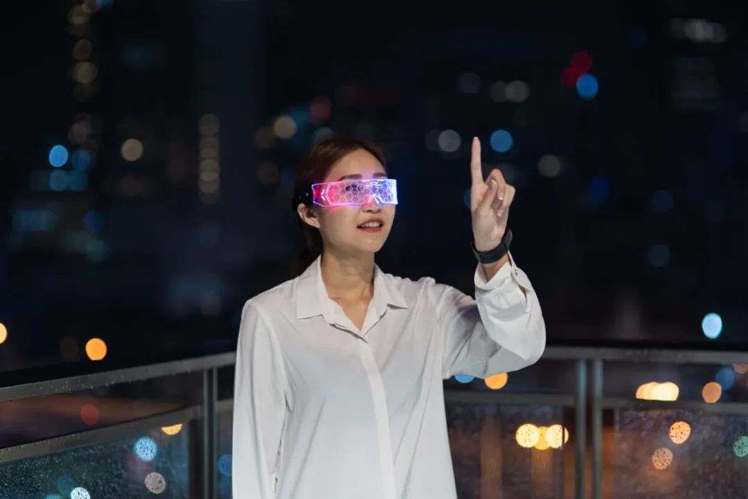 ：基于Arm架构的技术将引领新一年创新MG不朽情缘正版CES 2025前瞻(图2)
